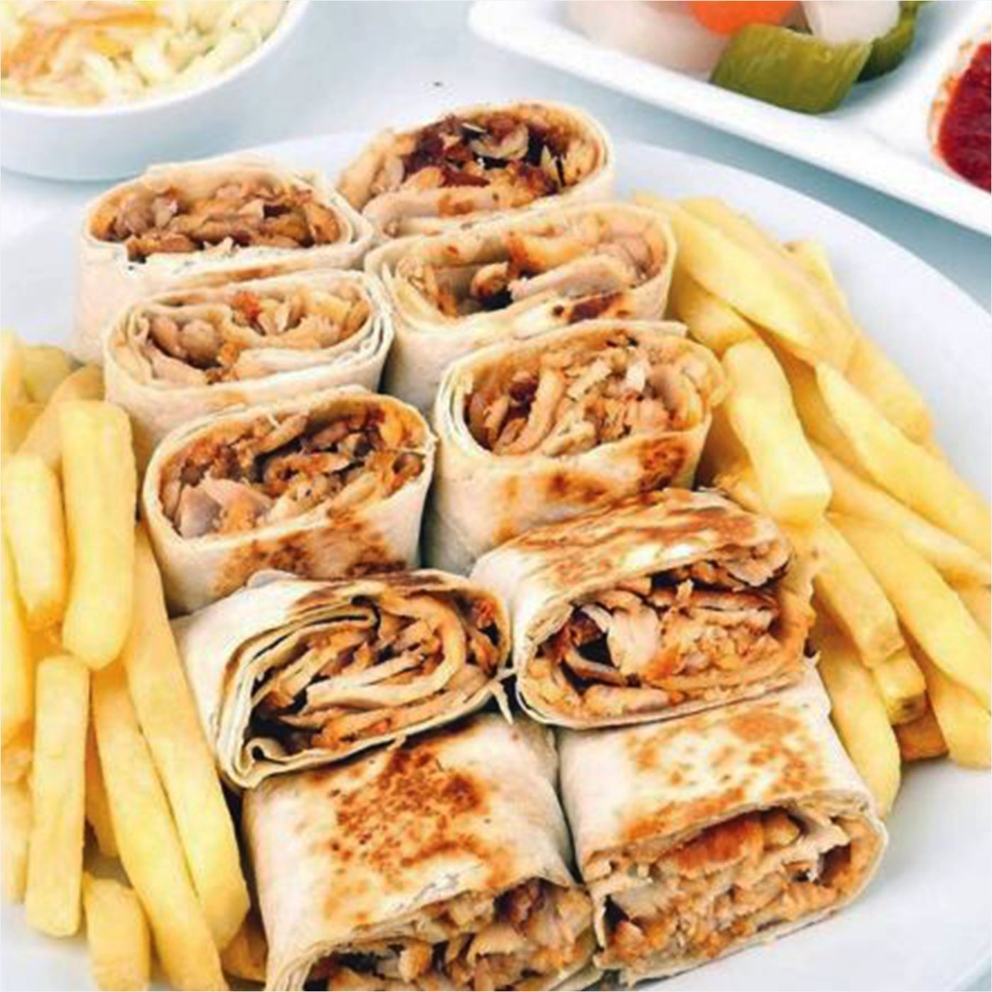 Arabisches Shawarma mit Pommes